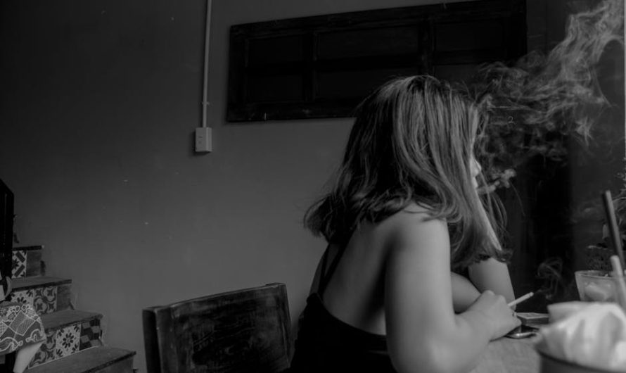 Можно ли курить айкос в аэропорту Сочи