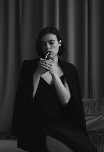 Зоны для курения в аэропорту Сочи